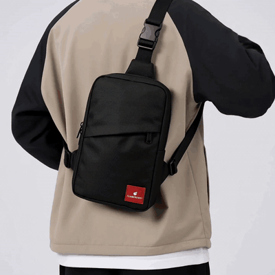 Swinging the Flameberry sling bag from back to chest